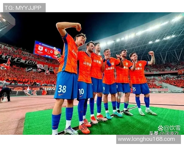 喜讯！申花错过高准翼之后引入的边后卫新援，现在却一点不比他差